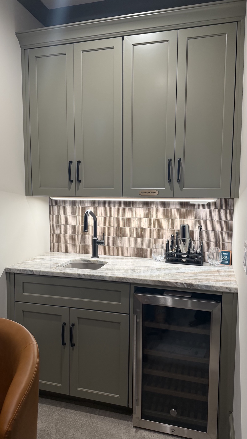 Wet bar with beverage refrigerator